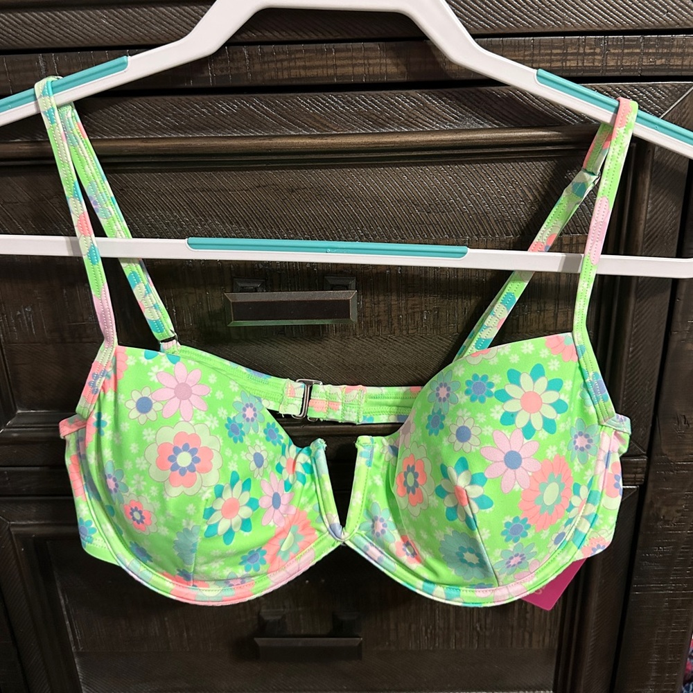 bikini top